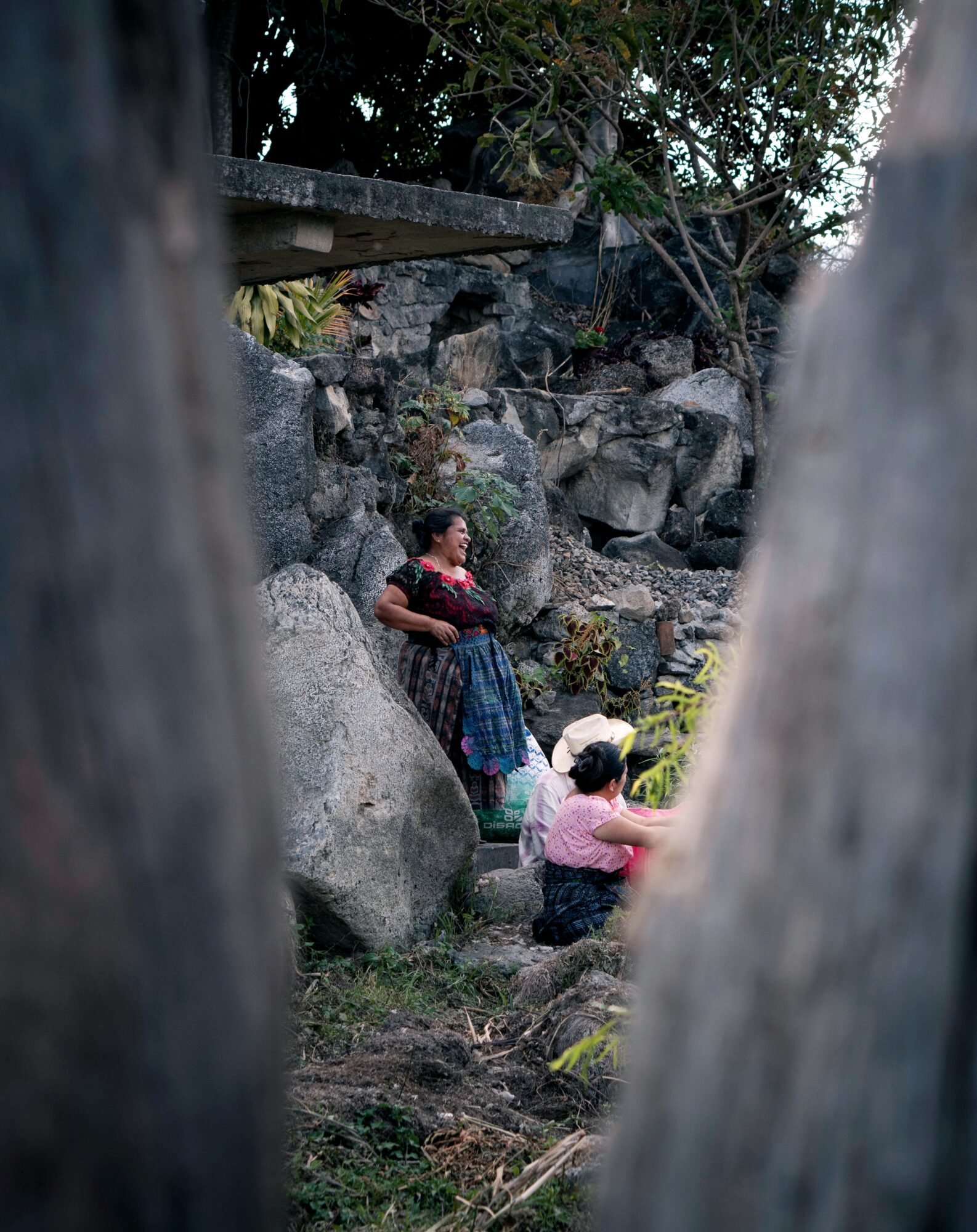  Una sonrisa nunca faltó durante la limpieza del lago de Atitlán. Foto de Alex PV 