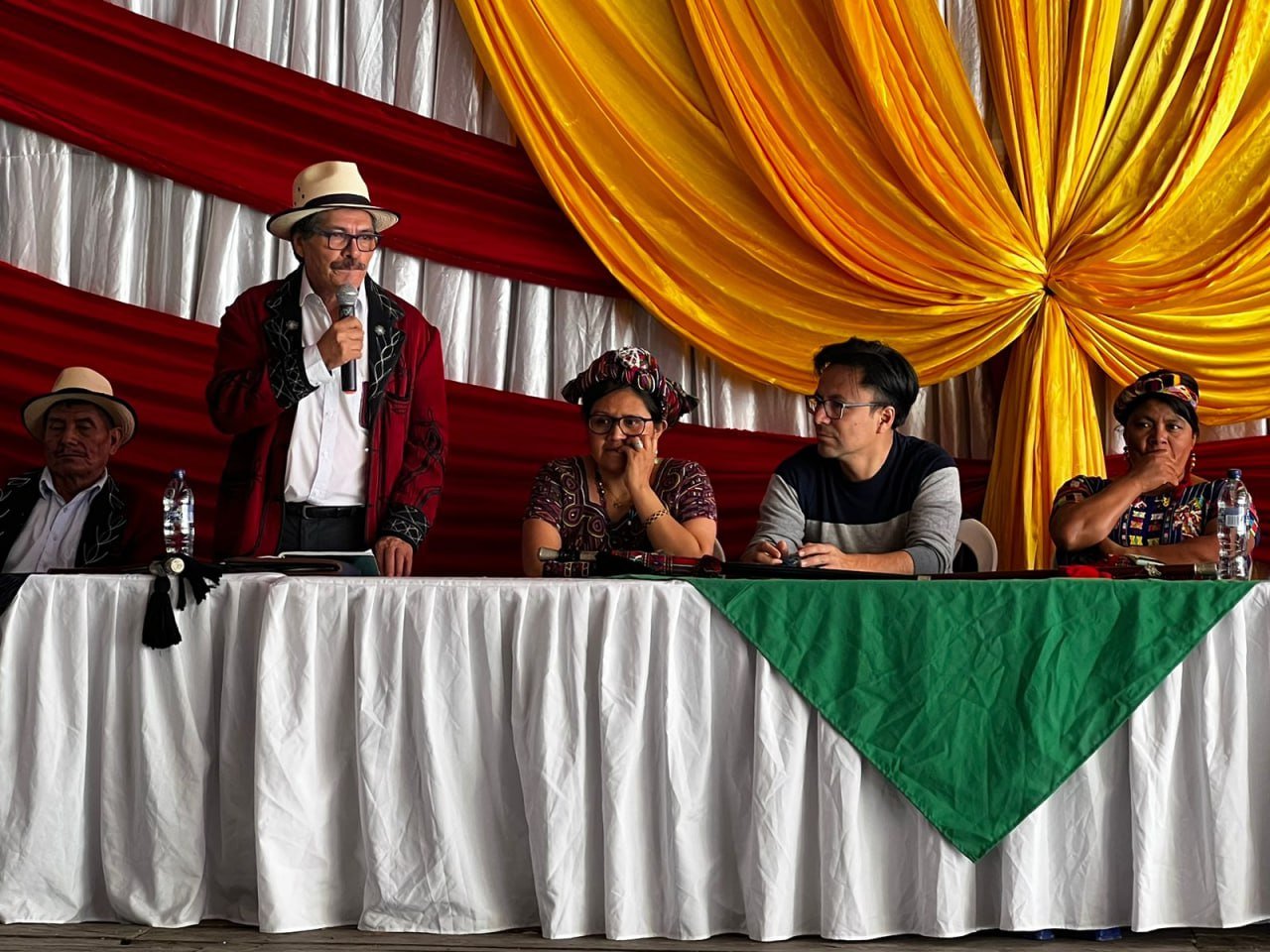  Foto de Nelton Rivera 