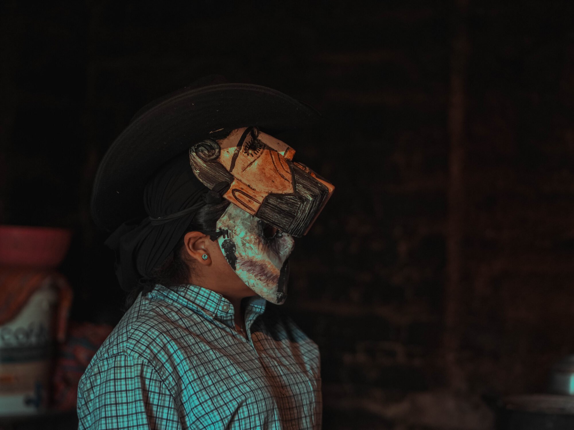  Una muestra teatral de la colectiva Mujeres Ajchowen. Foto de Alex PV 