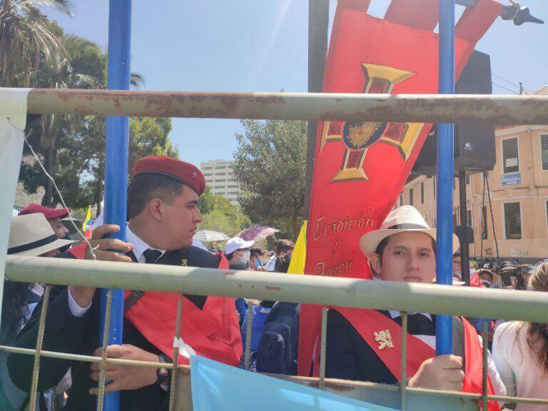  Manifestación grupos antiderechos exteriores Asamblea Nacional Ecuador 2021 