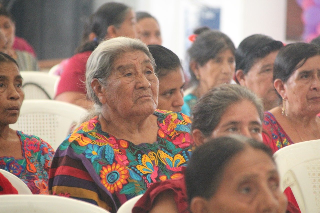  Las comadronas de Ixcán exigen al Estado más reconocimiento para su labor. Foto de Joel Pérez 