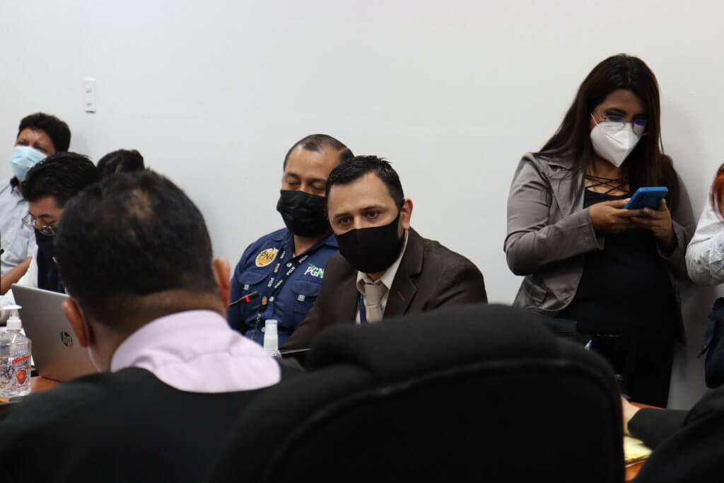  Fiscal Marlon Ordóñez del Ministerio Público. Junto a Edgar Gómez realizaron la investigación del femicidio de Luz María y presentaron más de 100 pruebas durante el juicio. Foto: Andrea Rodríguez 