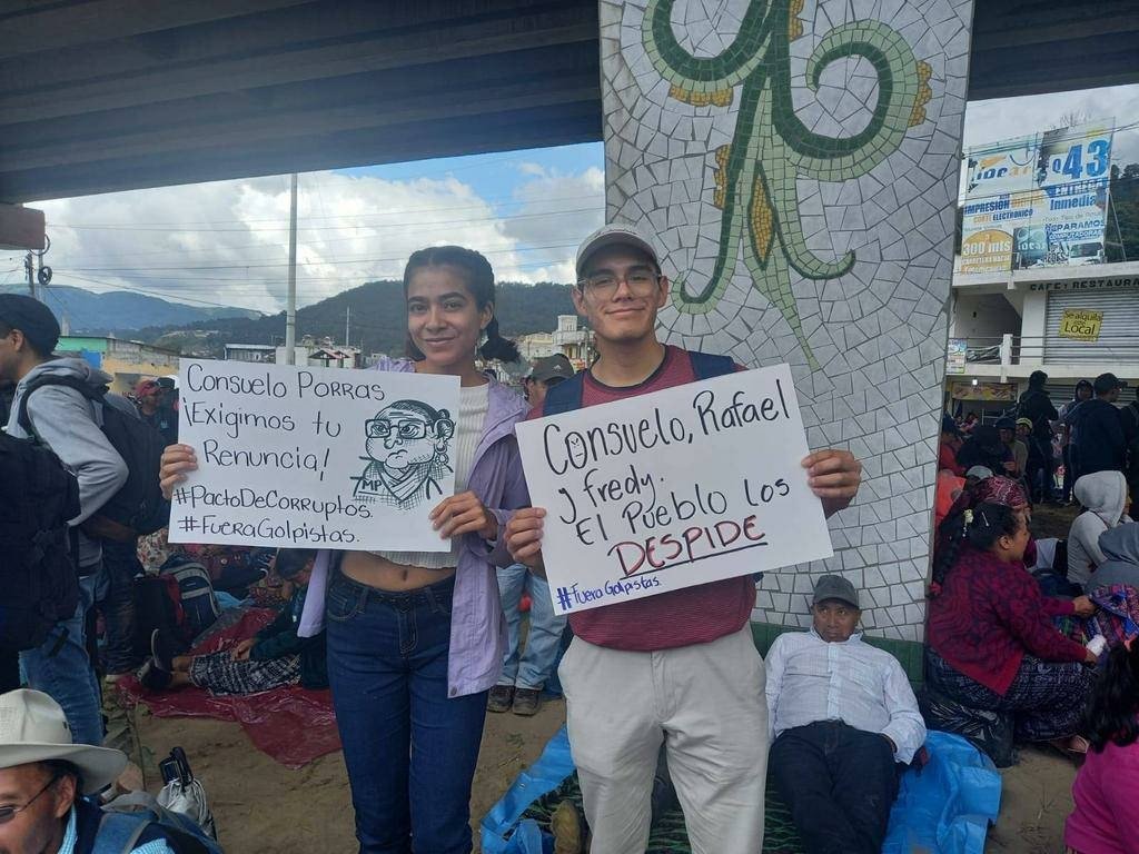  Jóvenes unidos al #ParoNacional este 2 de octubre crédito: Prensa Comunitaria 